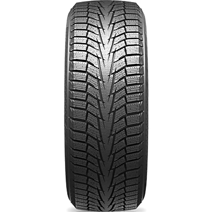 Winter 235/45R17 94T Passenger Tire Y776