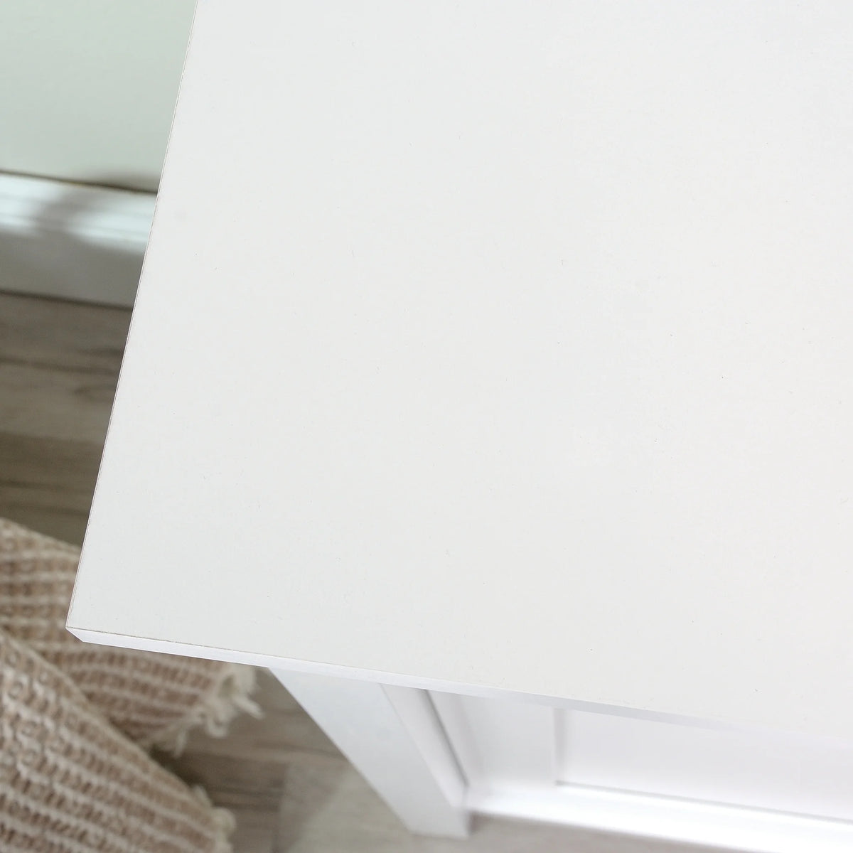 Soft White Storage Console TV Stand C890
