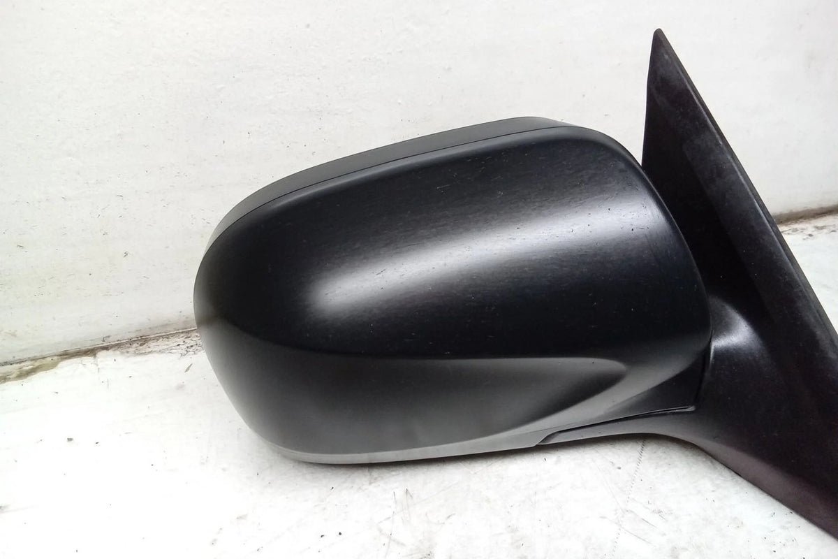 Passenger RH Door Mirror O415