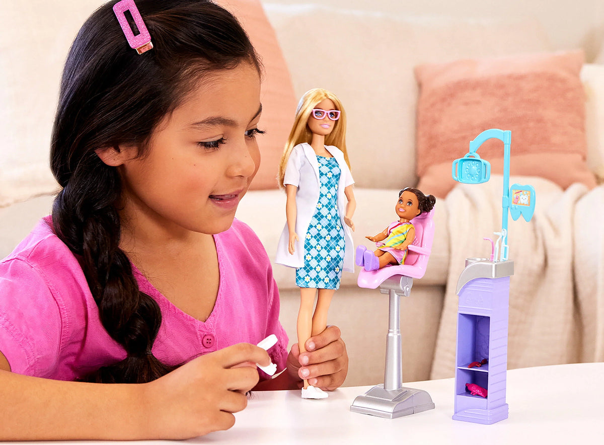 Doll Playset with 2 Dolls, Exam Chair & Dental Tools H87168