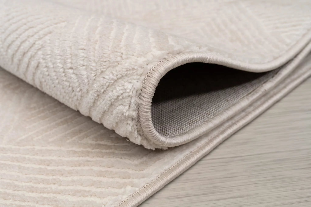 Cream 8x10 Geometric Pattern Indoor Area Rug I56773