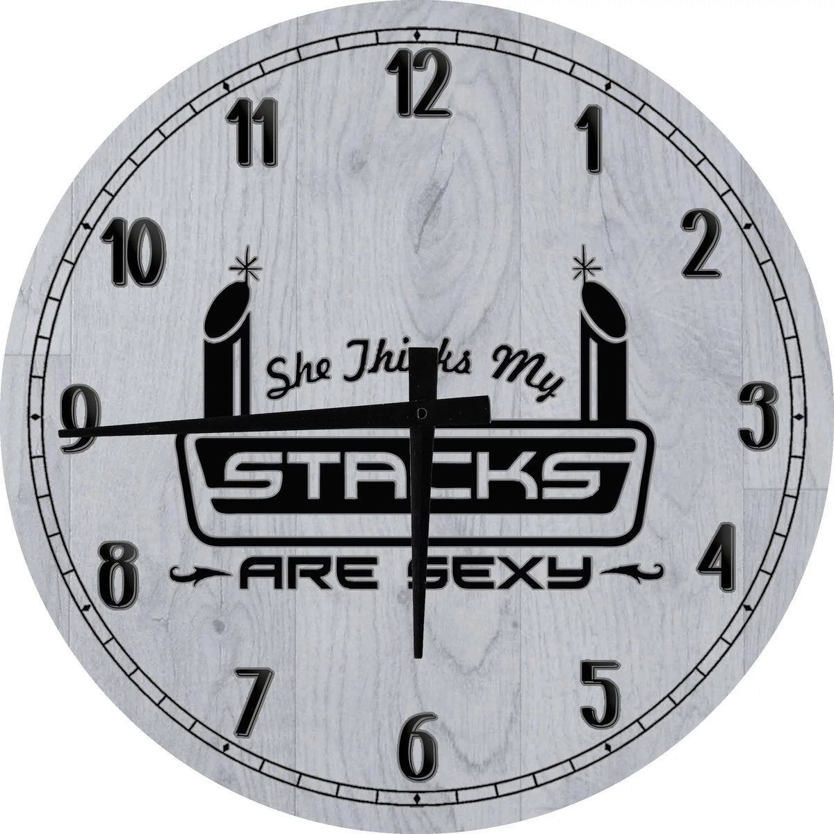 Rustic Distressed Brown Wood Wall Clock I923282