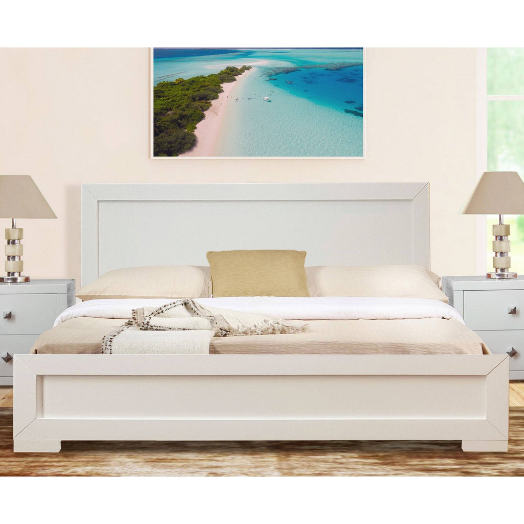 Queen Platform Bed A638280