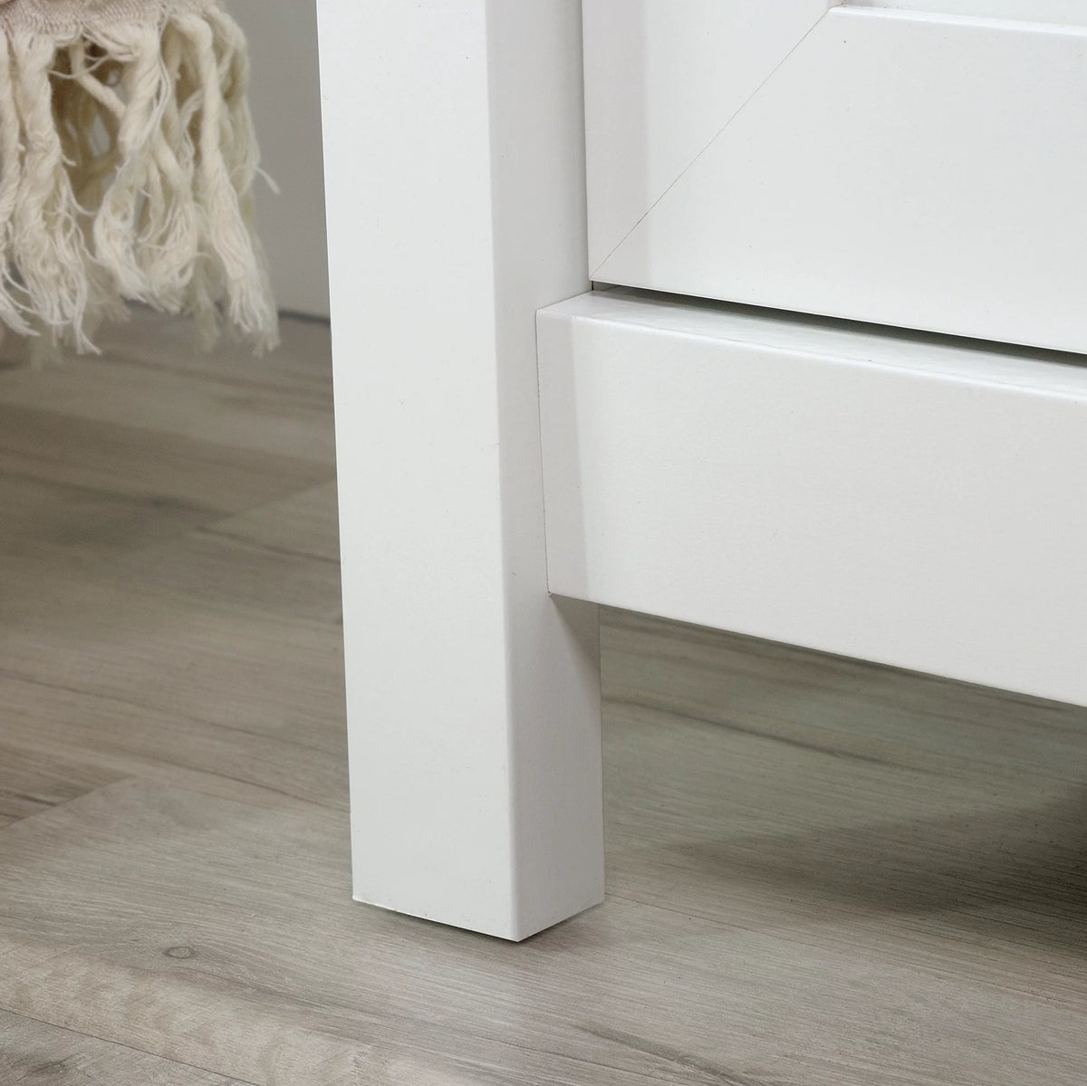 Soft White Storage Console TV Stand C890