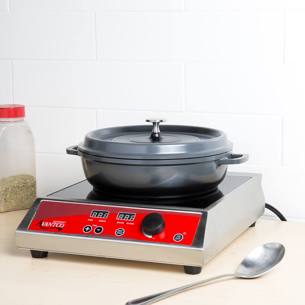 3 Quart Braiser Pan with Lid W882