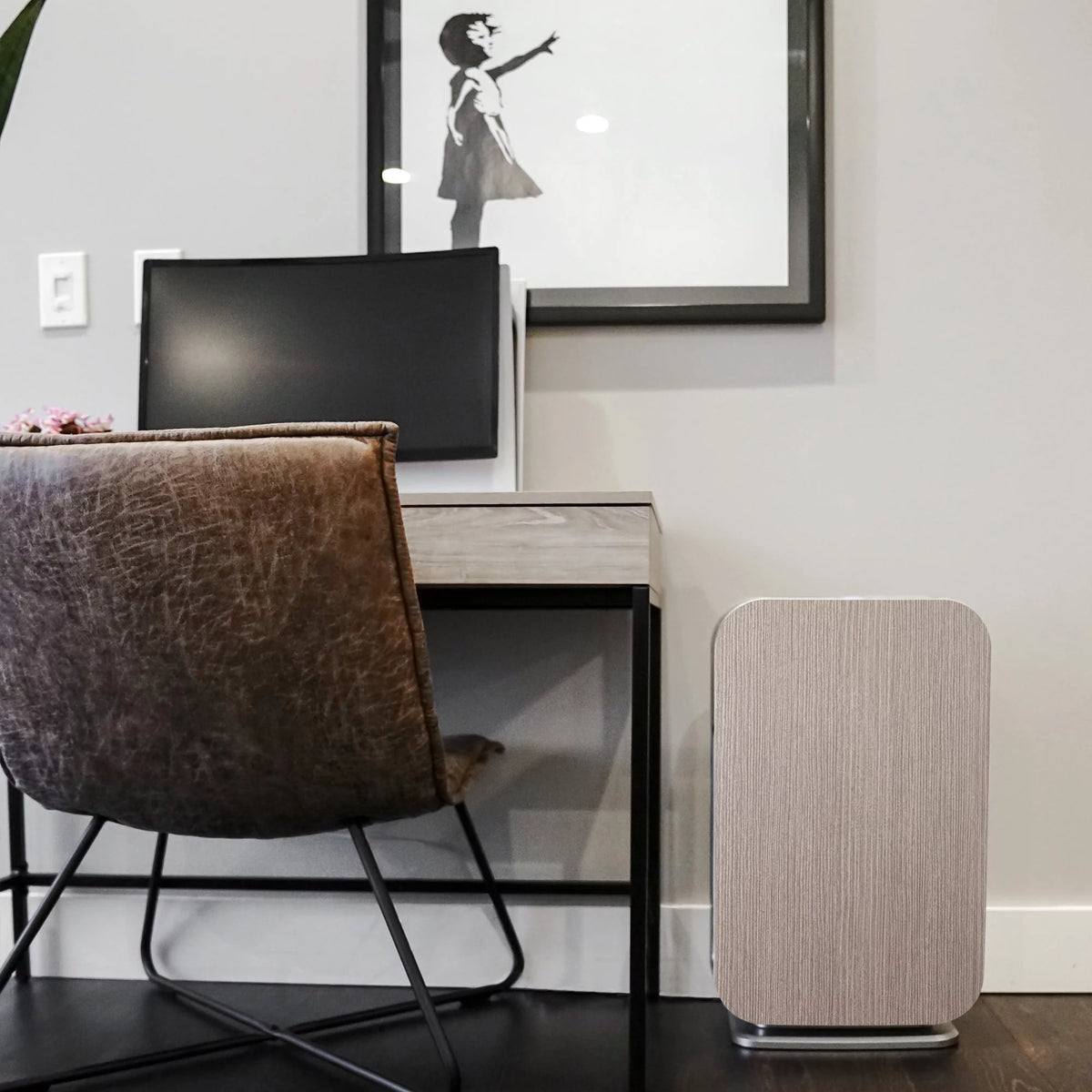 White HEPA Air Purifier J6256