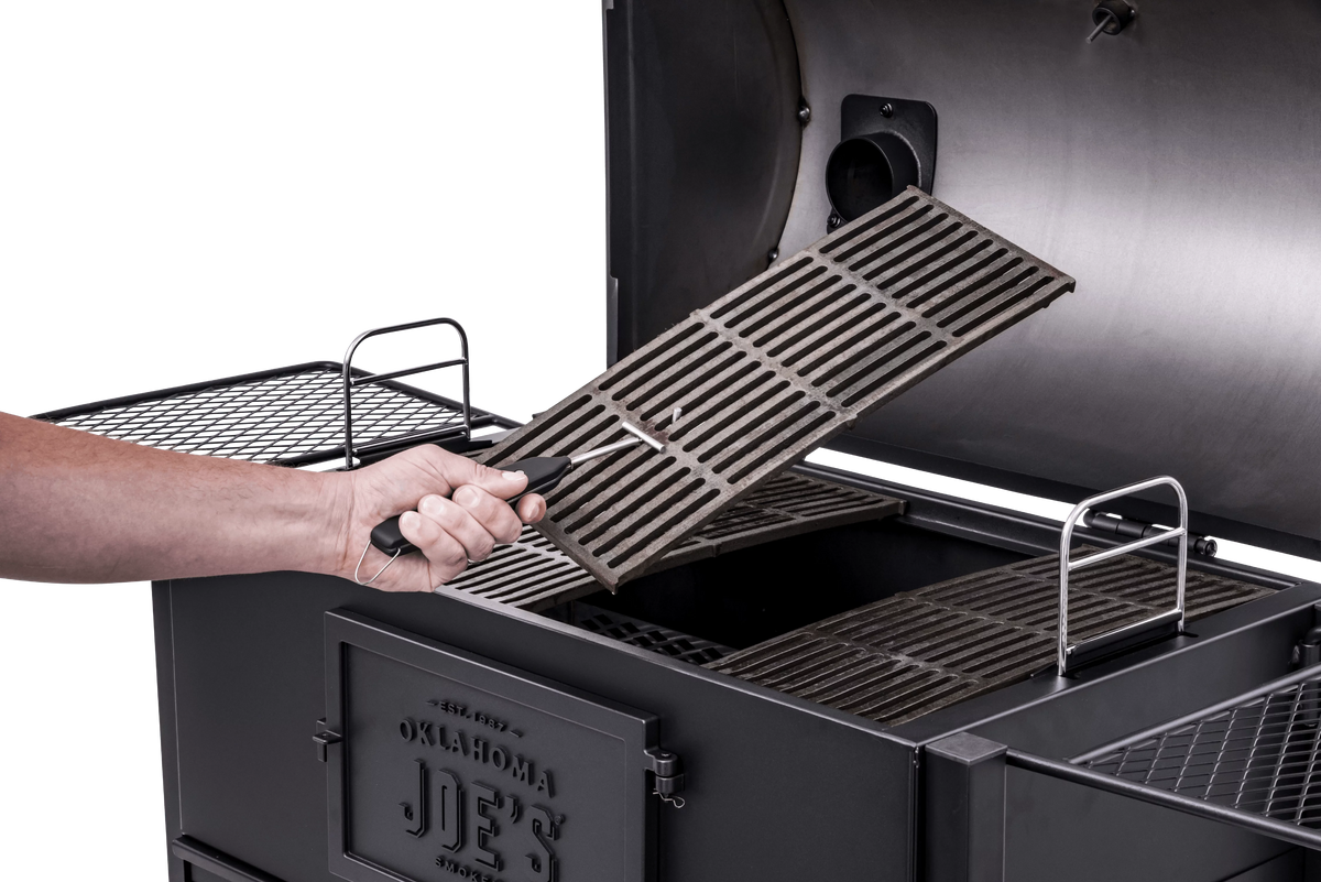 Charcoal Grill Q693