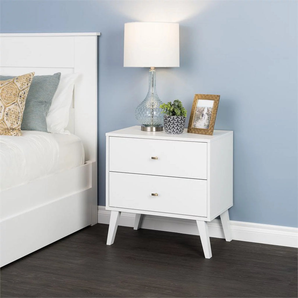 White 2 Nightstands and 7-Drawer Dresser 3-Piece Set G640520