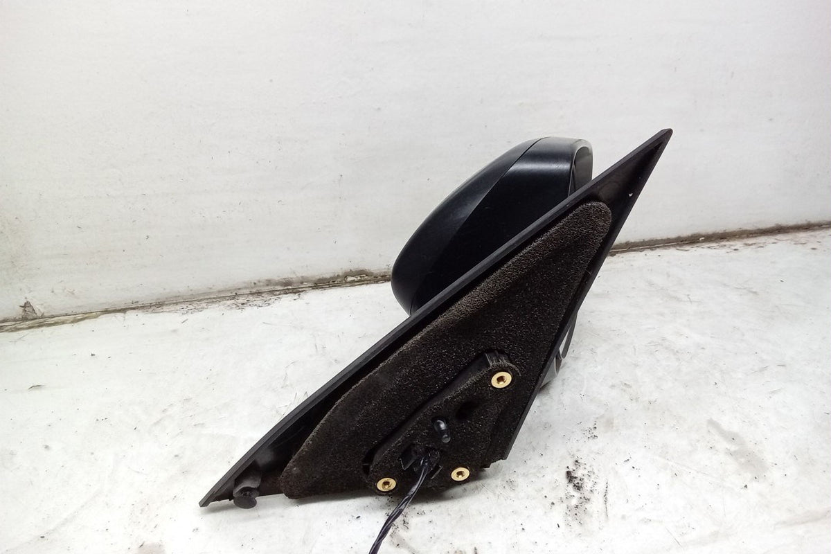 Passenger RH Door Mirror O415