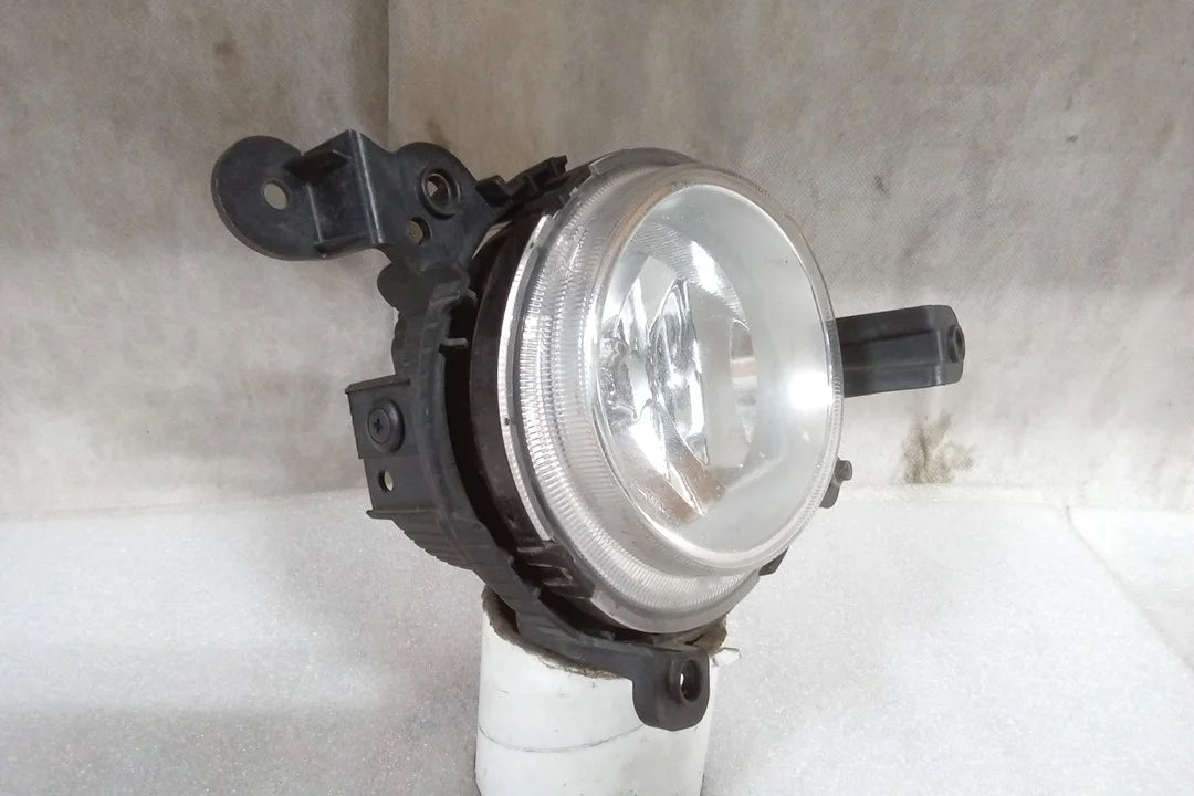 Passenger Side Fog Driving Lamp B990
