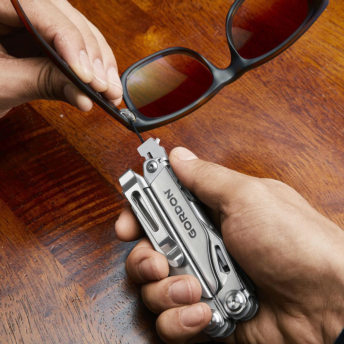 20-in-1 Multi-Tool Z492