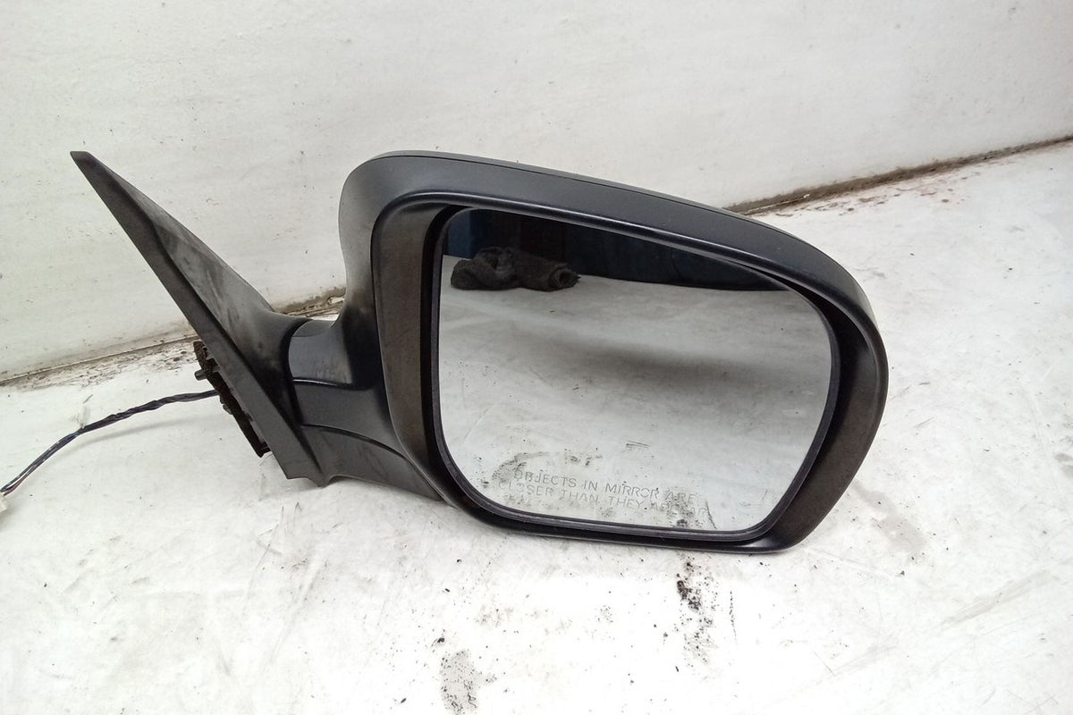 Passenger RH Door Mirror O415