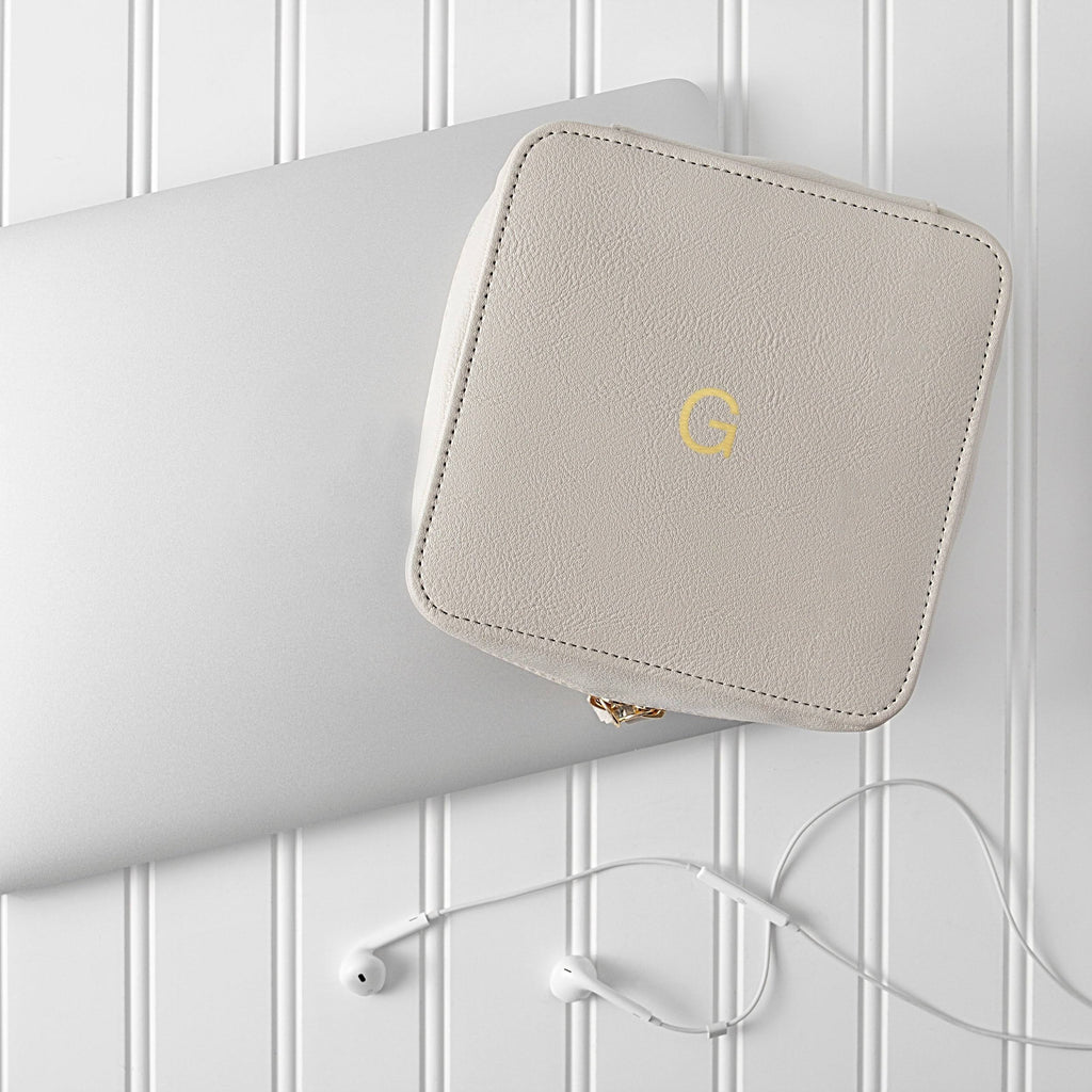 Pebble Travel Tech Case B563