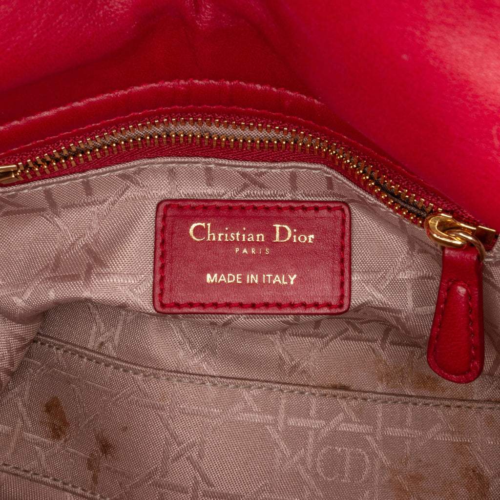 Pre-Owned Red Lambskin Leather Satchel D40657