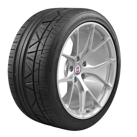 275/40R20 Tire Y9112