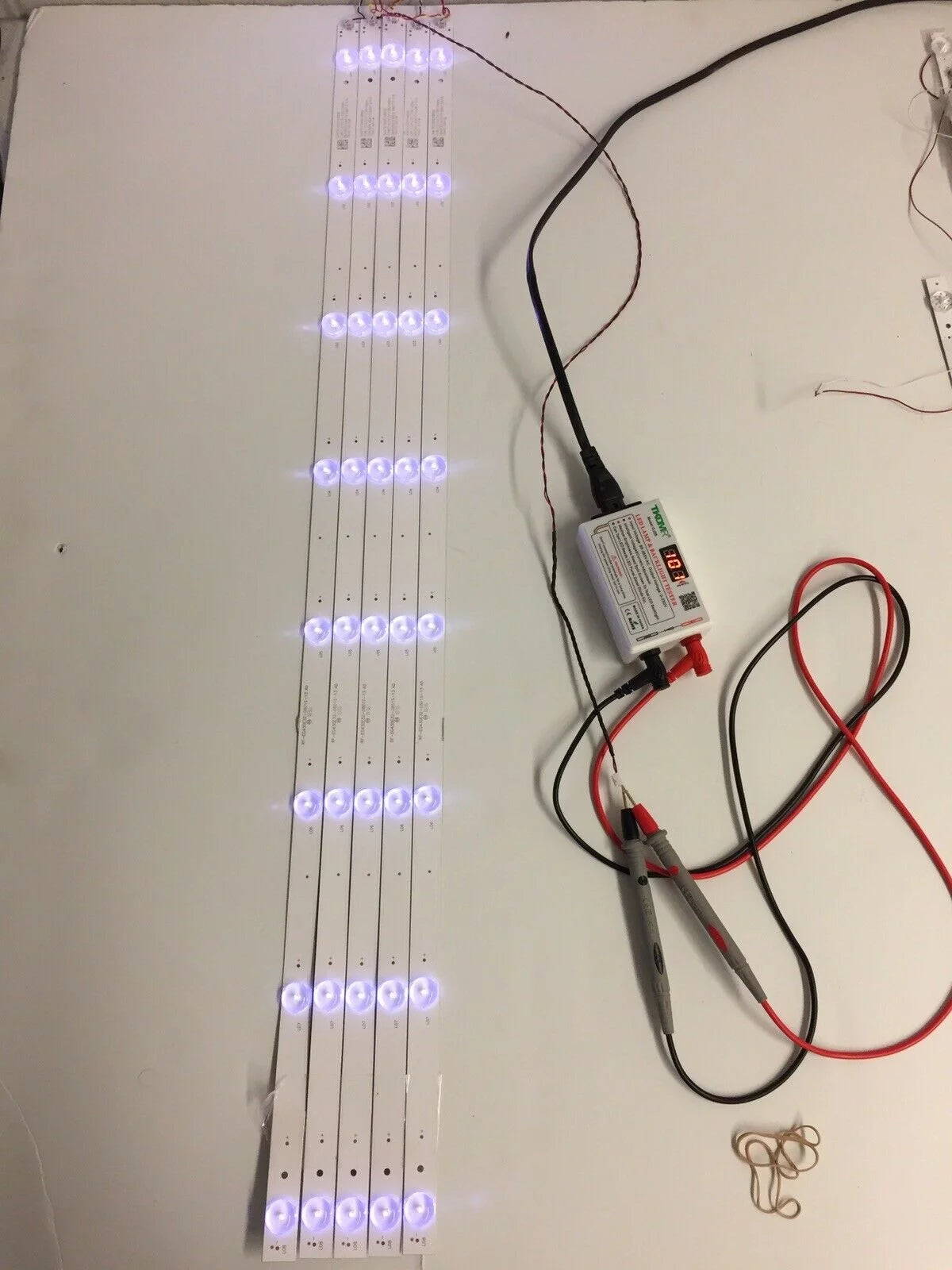 43 LED Backlights C3524