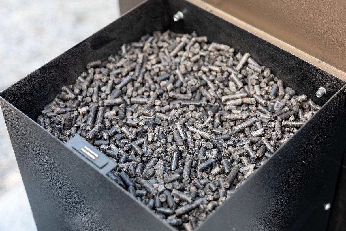 Charcoal Hickory Pellet Blend I1366